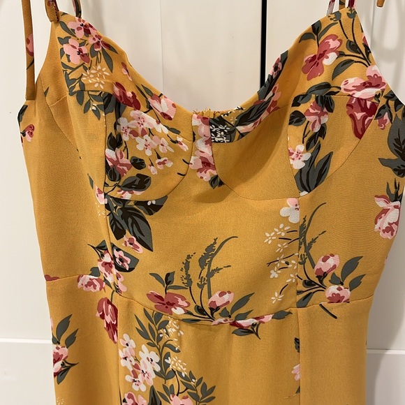 Floral sundress - Picture 2 of 3